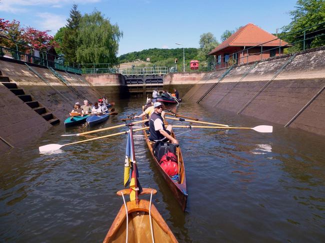 immer wenigerWasser in der Schleuse